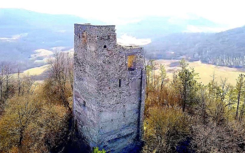 Cetatea Almașului, Almașu, Romania, Romania